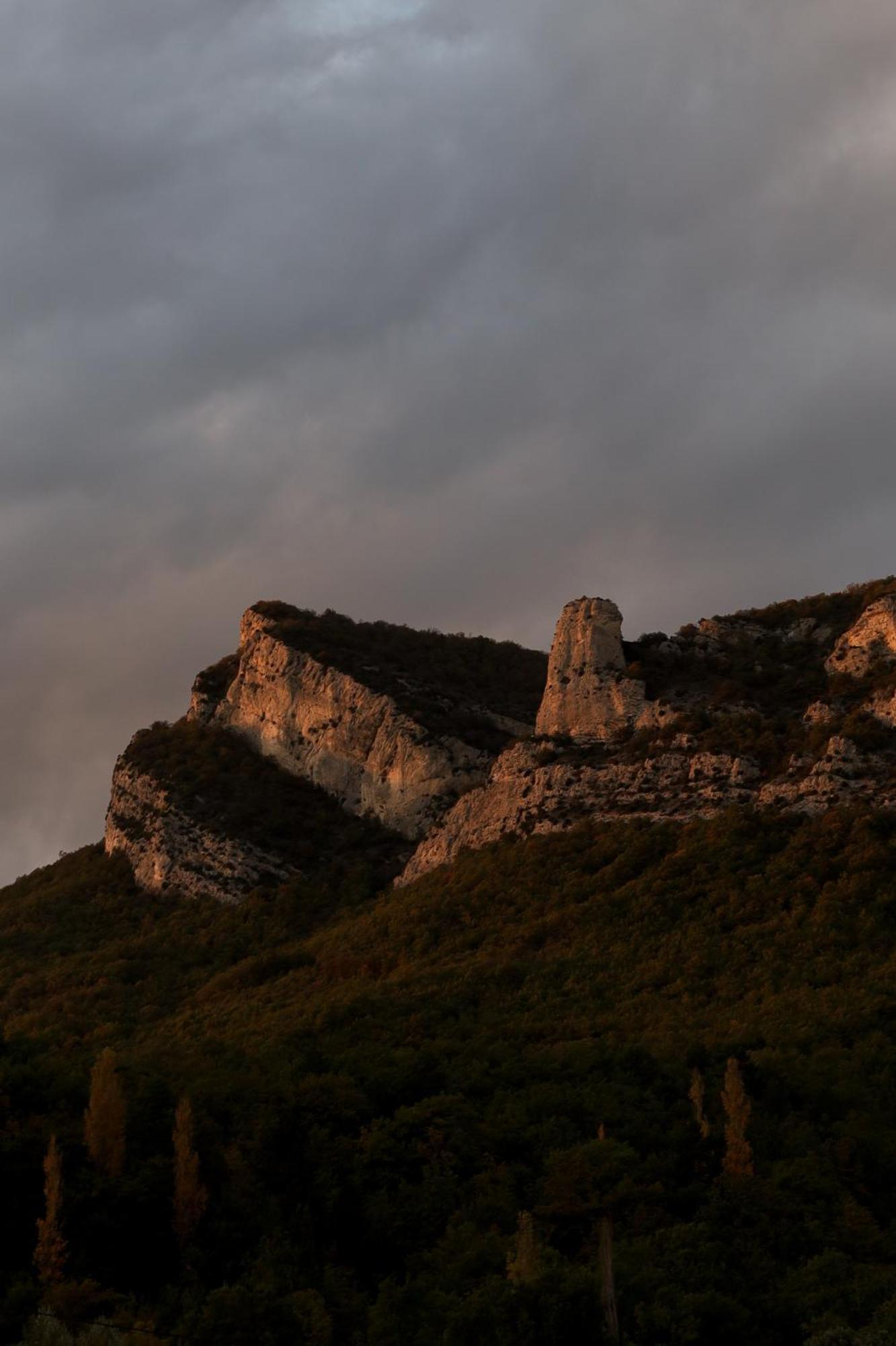 Les Appartements Du Saint Thiers, La Provence Dans Un Coin De La Drome Et L'Esprit D'Une Maison D'Hotes A Saou Kültér fotó